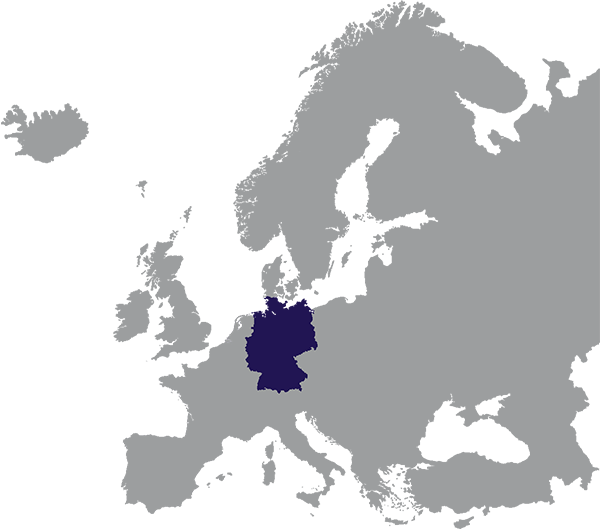 Duitsland aangegeven in donkerblauw op grijze kaart van Europa - op transparante achtergrond - 600 x 529 pixels